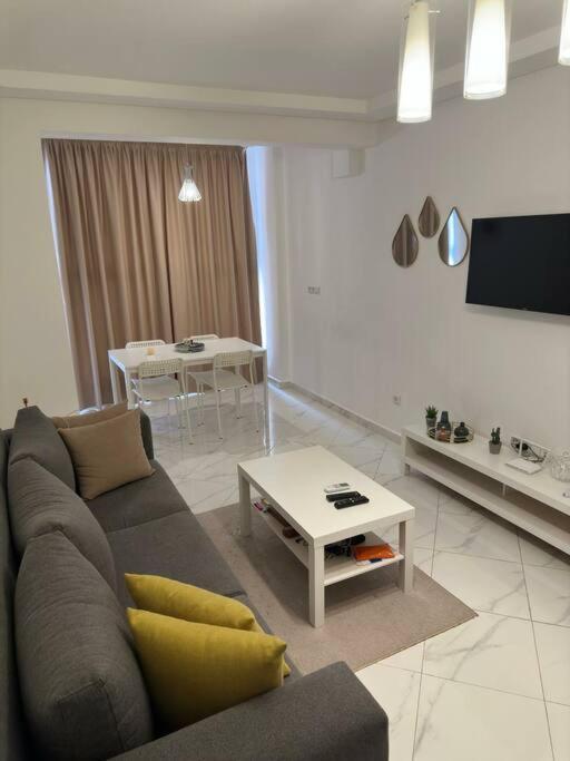 Appartement Center De Gueliz Avec Piscine Marrakesh Eksteriør bilde